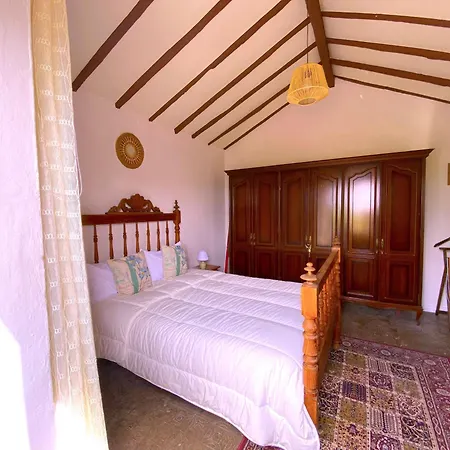 Feriehus Tropicalidays Mountain Haven Retreat *